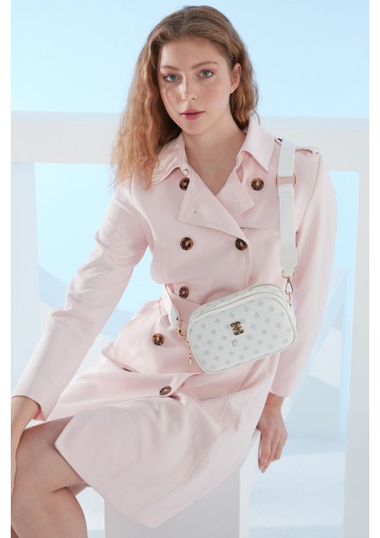 Beyaz Monogram Kadın Omuz Çantası 05PO23Y1731