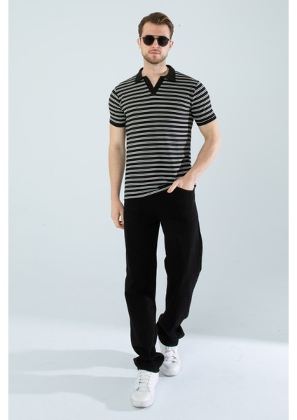 Erkek Slim Fit Kesim Enine Çizgili Y Yaka Pamuklu Likralı Yakalı Kısa Kol T-Shirt