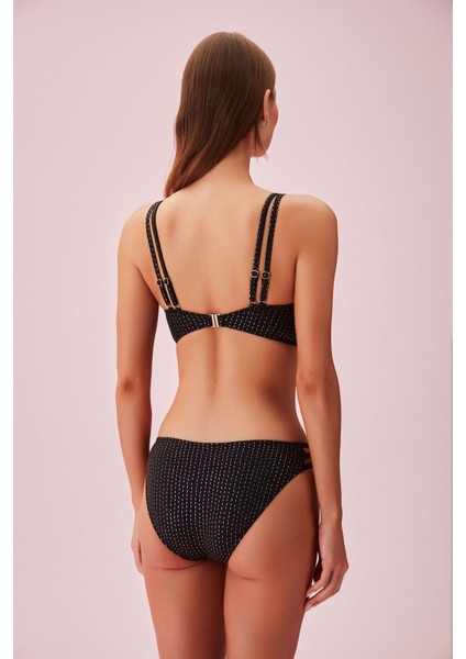 Line Lurex Üç Şeritli Detaylı Bikini Alt
