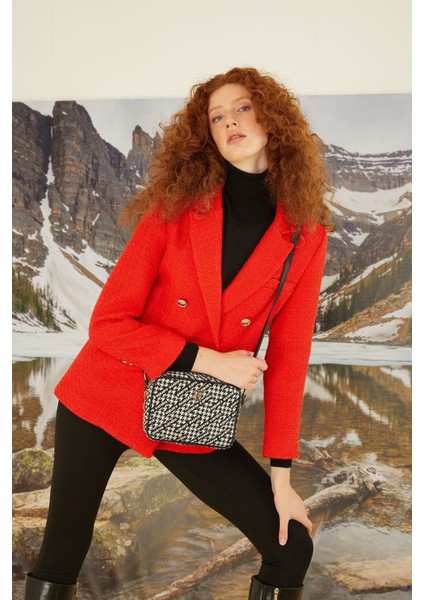 Siyah Beyaz Kadın Omuz Çantası 05PO22K1802