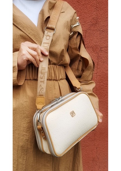 Colors Of Justpolo Kadın Krem Taba 5 Bölmeli Ayarlanabilir Omuz Çantası Ve Cüzdan Kombini fırsatları