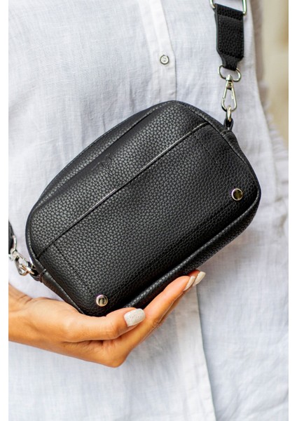 West Ayarlanabilir Çapraz El Kol Ve Omuz Askılı Mıknatıs Ve Fermuarlı Mini Siyah Kadın Çanta indirimleri