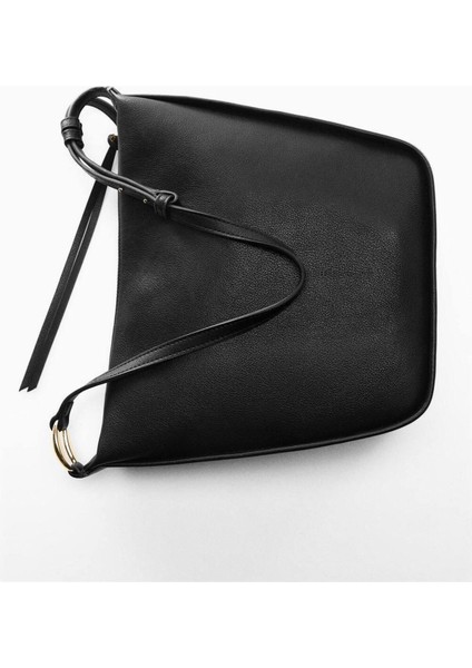 Toka Detaylı Omuz Çantası fırsatları