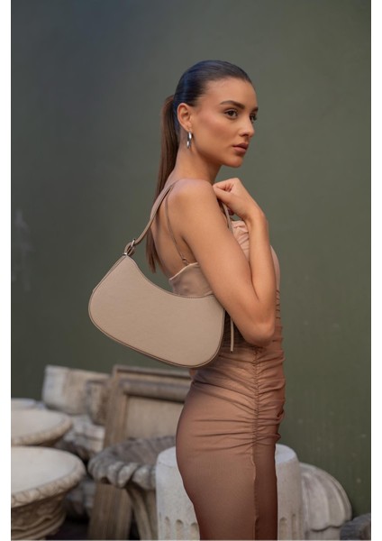 Koyu Vizon Kadın Baguette Çanta