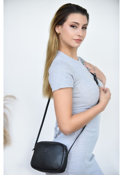 Jara Kadın Orijinal Mini Çapraz Ayarlanabilir Askılı El, Kol ve Omuz Çantası modelleri