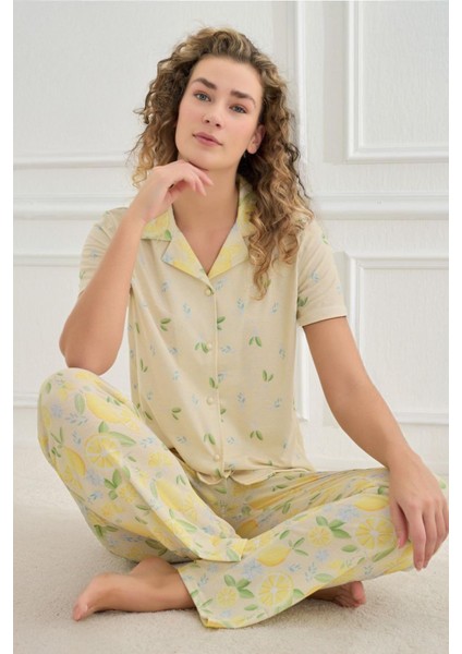 Kadın Kısa Kol Önden Düğmeli Ayıcık Desen Bej Pijama Takımı 70110-918