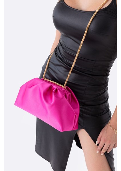 Fuşya Kadın Saten Kumaş Zincirli Omuz Çantası fırsatları