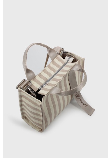 Kadın Kanvas Sap Detaylı Çapraz Askılı Çanta fırsatları