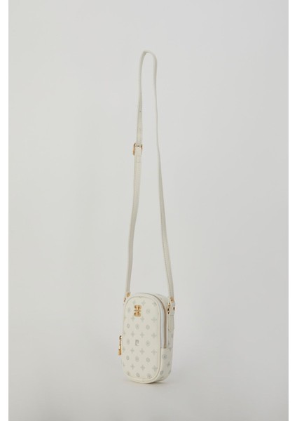 Beyaz Monogram Kadın Omuz Çantası 05PO22Y1556 modelleri