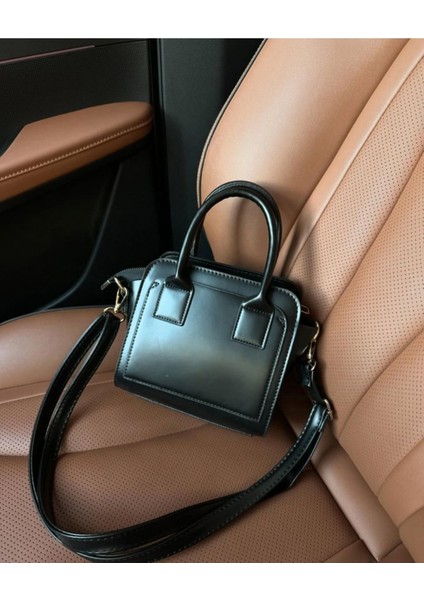 Siyah Uzun Askılı Mini Çanta