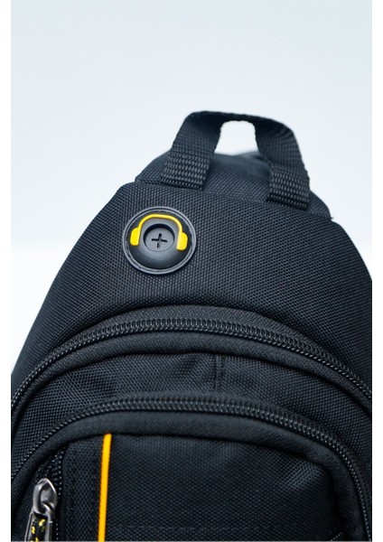 Seventeen Siyah Renk Orta Boy Çok Gözlü Sırt & Çapraz Göğüs & Omuz Çantası fırsatları