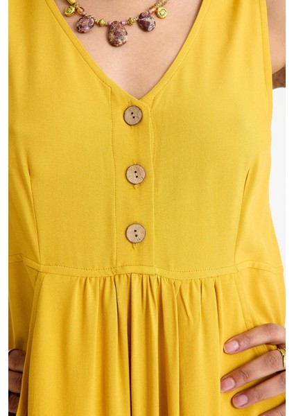 V Yaka Düğme Detaylı Kolsuz Otantik Elbise fırsatları