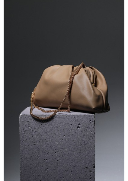 Vizon Kadın Zincirli Omuz Çantası