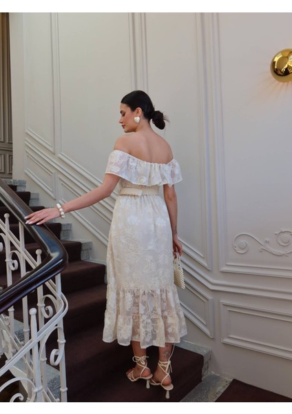 Astarlı Kemerli Nakış Işleme Detaylı Elbise indirimleri