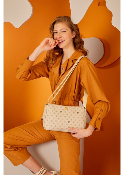 Bej Monogram Kadın Omuz Çantası 05PO22Y1550