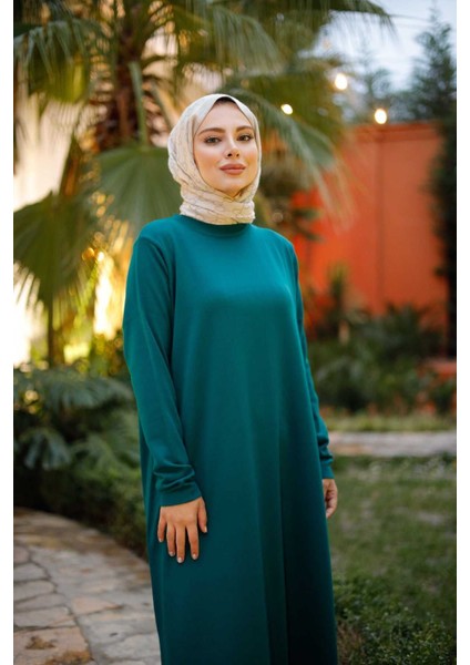 Triko Tek Parça Uzun Elbise - Kadın Tesettür Giyim