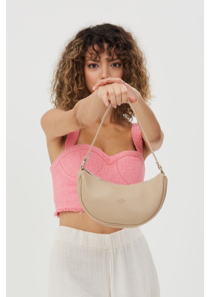 Vizon Shk26 Tek Bölmeli Deri El Ve Omuz Çantası U:12 E:26 G:6 Cm fiyatları