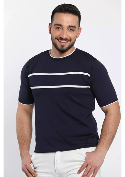 Çizgi Detaylı Bisiklet Yaka Erkek T-Shirt P-00009082 modelleri
