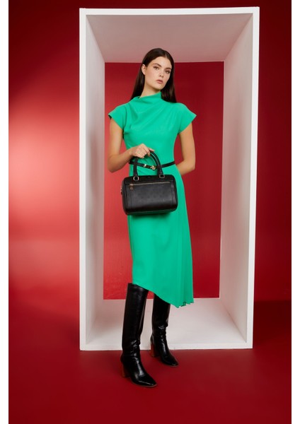 Yeni Siyah Print Kadın Omuz Çantası 05PO22K1591