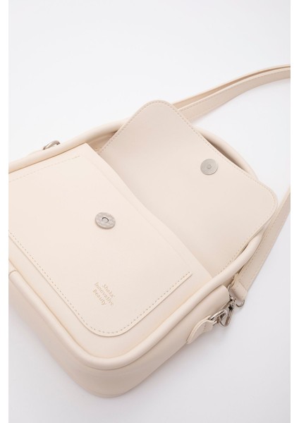 Krem Shk97 Deri Ön Cep Detaylı 2 Bölmeli Ayarlanabilir Askılı El,Kol Ve Omuz Çantası U:17 E:23 indirimleri