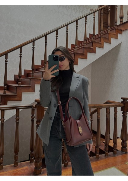 Kadın Bordo Krem Makyaj Çantalı Fular Hediyeli 2'Li El Omuz Ve Çapraz Çanta Seti Zoimona modelleri