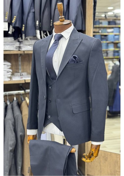 Slimfit Kesim Armur Desen Erkek Yelekli Takim Elbise-Lacivert