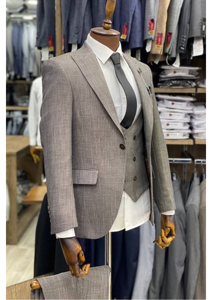 Slimfit Kesim Desenli Erkek Yelekli Takim Elbise-Krem modelleri