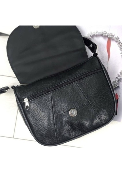 Siyah Deri Günlük Kadın Omuz Çantası 21*19*7 Cm modelleri