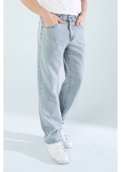 Erkek Baggy Fit Rahat Kalıp Açık Buz Mavisi Bol Paça Denim Kot Pantolon modelleri