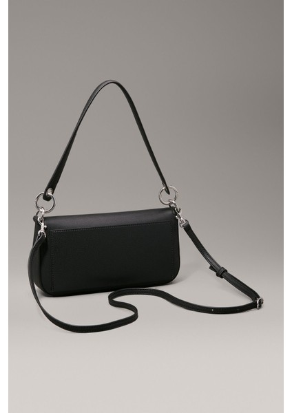 Mınımal Monogram Shoulder Pouch