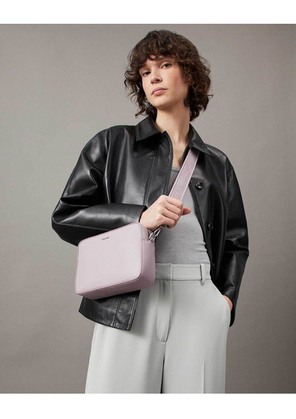 Must Small Camera Bag fırsatları