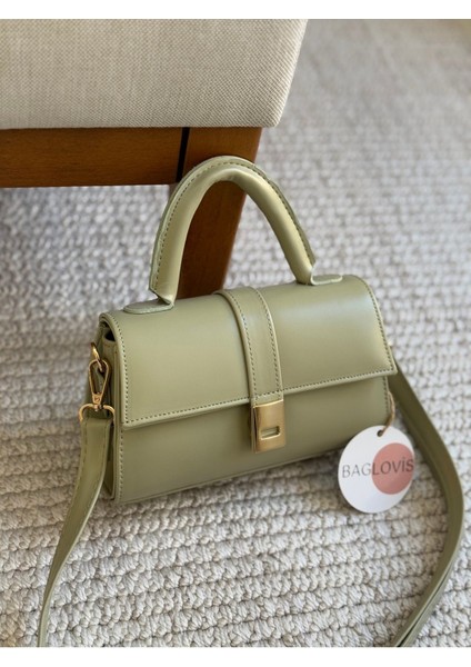 Mıknatıs Detaylı Mint Kadın Omuz Çantası