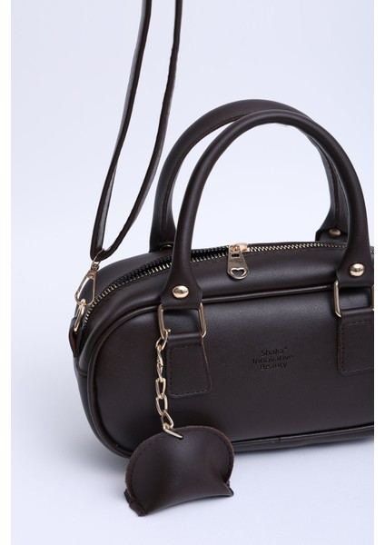 Kahve Rengi Shk207 Deri Charm Detaylı Fermuarlı Ayarlanabilir Askılı El, Kol Ve Omuz Çantası U indirimleri