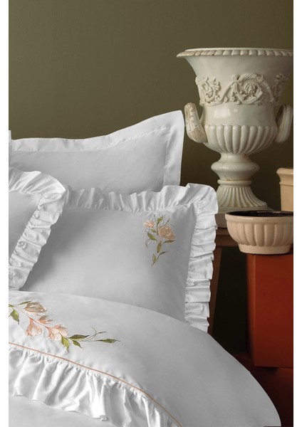 Bovary Nakışlı 300 Tc (120 Tel) Pamuk Saten Nevresim Takımı King Size fiyatları