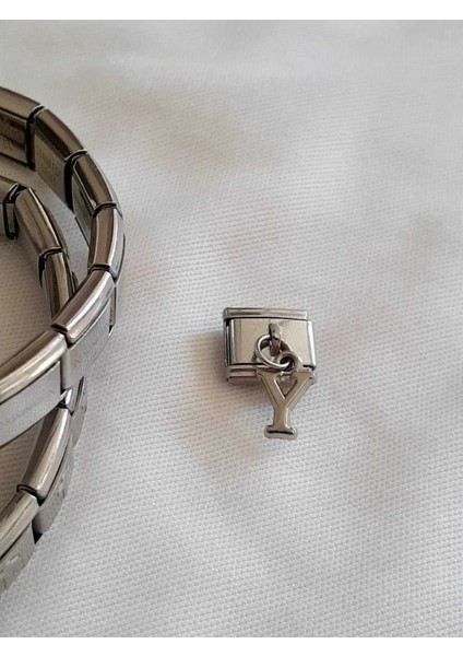 Y Harfli Sallantılı Italyan Charm