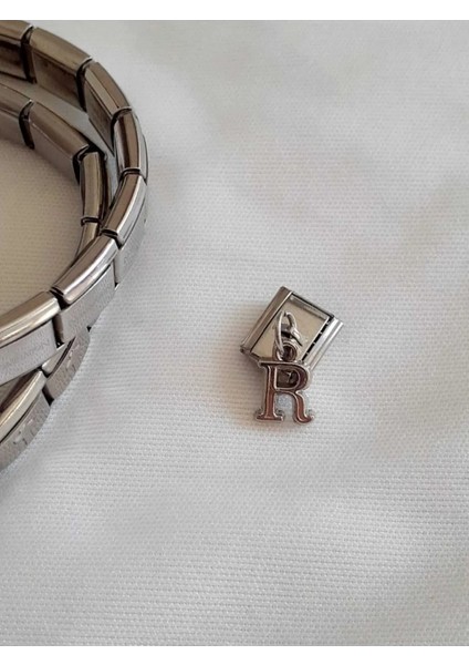 R Harfli Sallantılı Italyan Charm