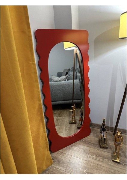 Eşsiz Dalgalı Ahşap Çerçeveli Boy Aynası - 180 x 70 cm