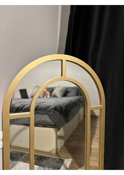 Oval Pencereli Ahşap Duvar Dekorasyon Aynası - 140 x 80 cm indirimleri