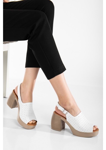 Kadın Deri Kalın Topuklu Sandalet - Siyah