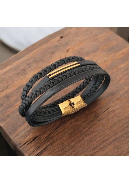 14 Ayar Altın Plakalı Erkeklere Özel Özgün Derili Ince Dikdörtgen Figürlü Bileklik-388-Siyah fiyatları