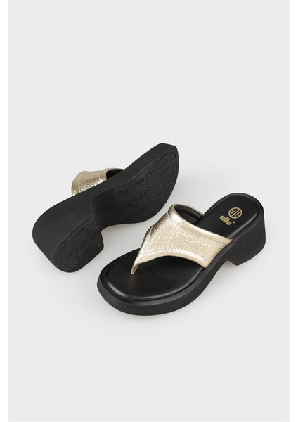 Siyah Deri Kadın Günlük Terlik modelleri