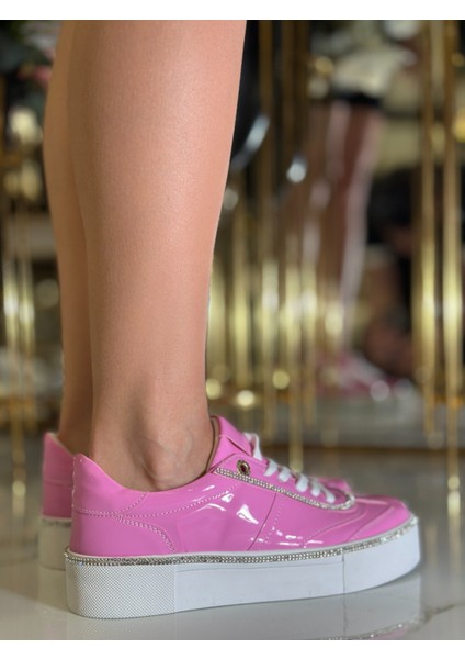Bala Rugan Kristal Taşlı Özel Tasarım Spor Ayakkabı Pembe fırsatları