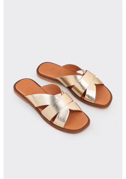 Gold Deri Kadın Düz Terlik fiyatları