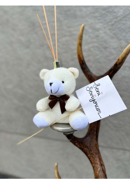 Oda Kokusu Çilek Aromalı Beyaz Peluş Ayıcık Içerisinde, 15 ml Kalıcı Koku Oda Kokusu fiyatları