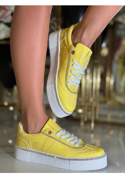 Bala Rugan Kristal Taşlı Özel Tasarım Spor Ayakkabı Sarı modelleri