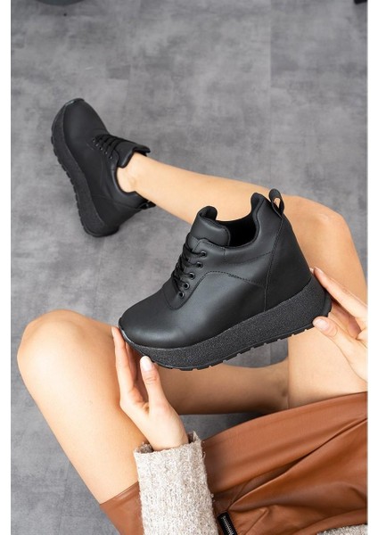 Oiye Spor Ayakkabı Siyah