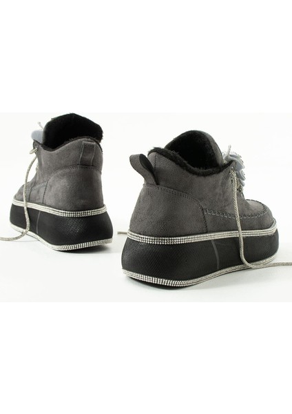 Cali Özel Spor Ayakkabı Gümüş modelleri