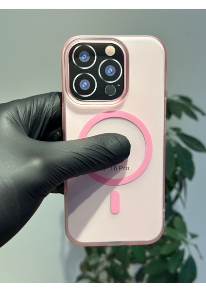 Apple iPhone 16 Pro Kılıf Magsafe Elite Premium Mat Sararmaz modelleri