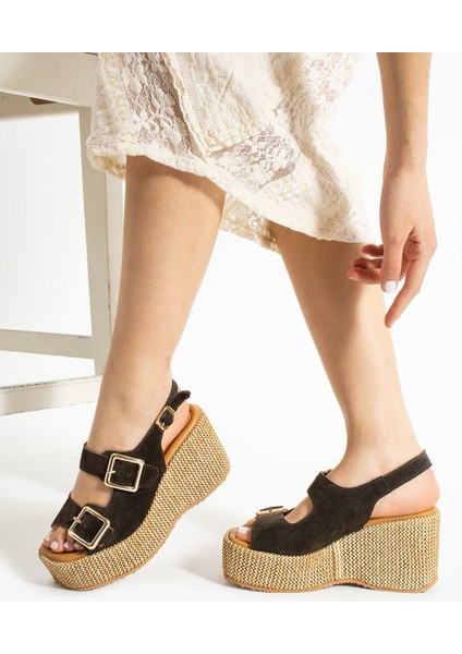Roxi Hasır Dolgu Topuk Süet Deri Sandalet Koyu Kahve fırsatları
