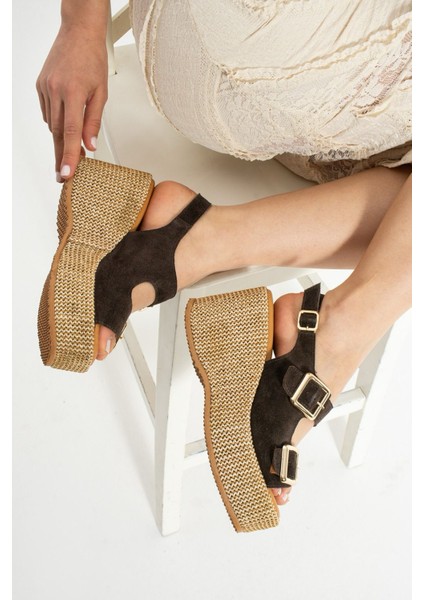 Roxi Hasır Dolgu Topuk Süet Deri Sandalet Koyu Kahve indirimleri